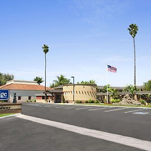 Travelodge By Wyndham Santa Maria